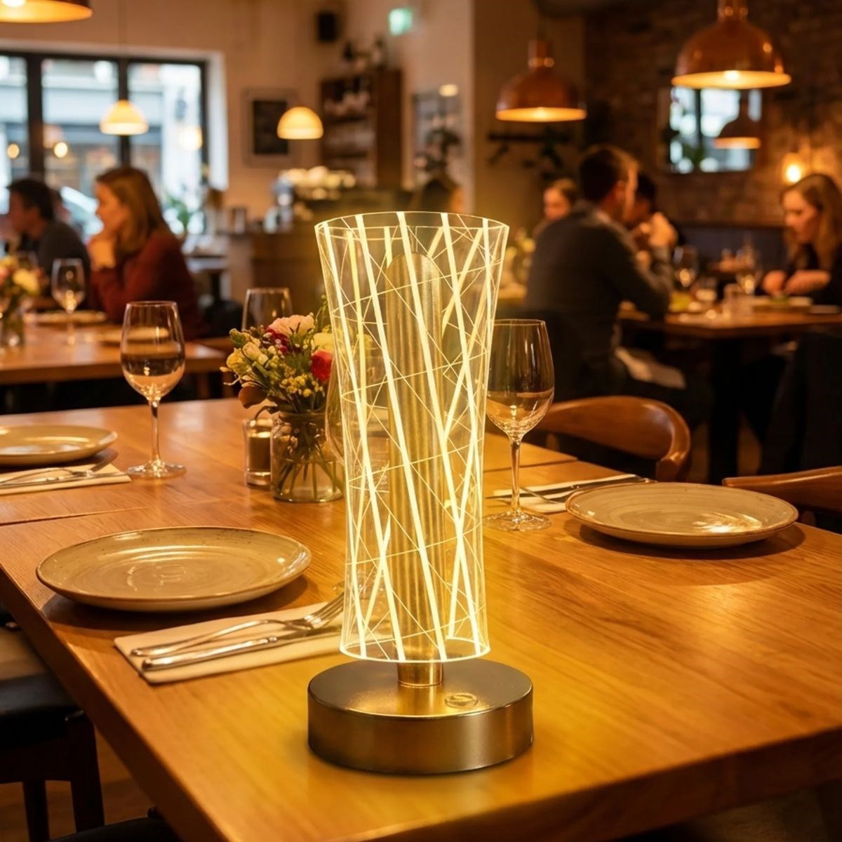 Silindirik Kristal Çizgi Model LED Masa Lambası - Gold Tabanlı Dokunmatik Şarjlı Gece Lambası