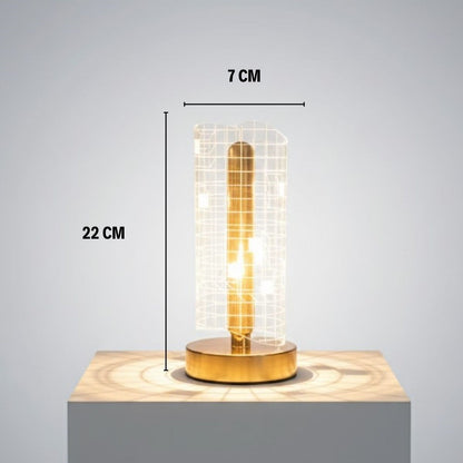 Dalgalı Silindirik Kristal Kareli Model LED Masa Lambası – Gold Tabanlı, Dokunmatik, 3 Renk Işık Modlu, Şarjlı Modern Dekoratif Gece Lambası