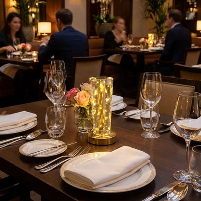 Silindirik Kristal Altın Toz Model LED Masa Lambası – Gold Tabanlı, Dokunmatik, 3 Renk Işık Modlu, Şarjlı Modern Dekoratif Gece Lambası